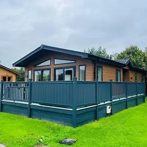 Holiday home Blue Bell With Hot Tub Malton United Kingdom