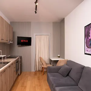 https://apt-suprem.hotels-in-tirana.com